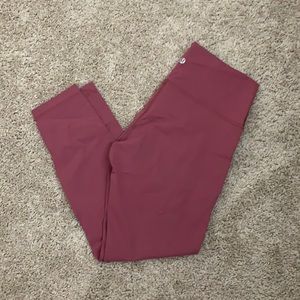 Wunder Under 25” pink Lululemon leggings